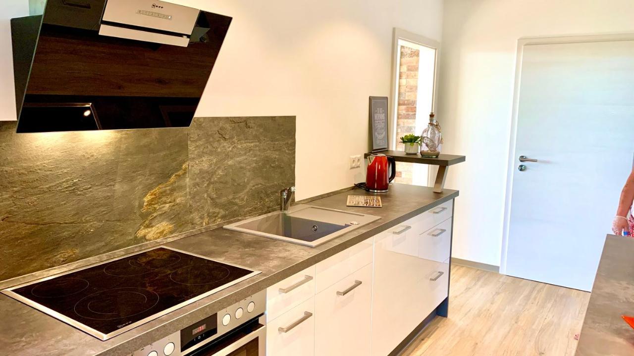 Ferienappartement mit Seeblick in der Villa Columba Sellin  Exterior foto