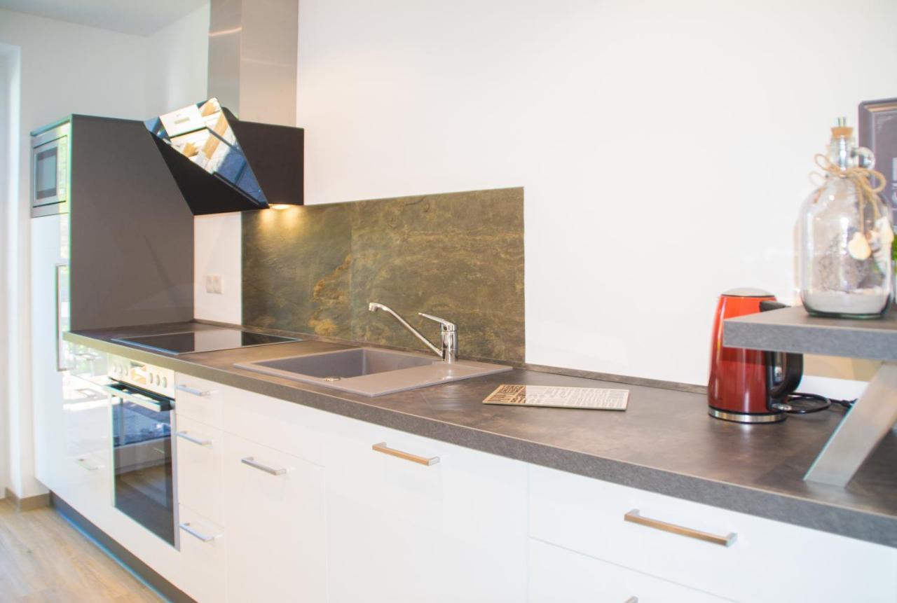 Ferienappartement mit Seeblick in der Villa Columba Sellin  Exterior foto