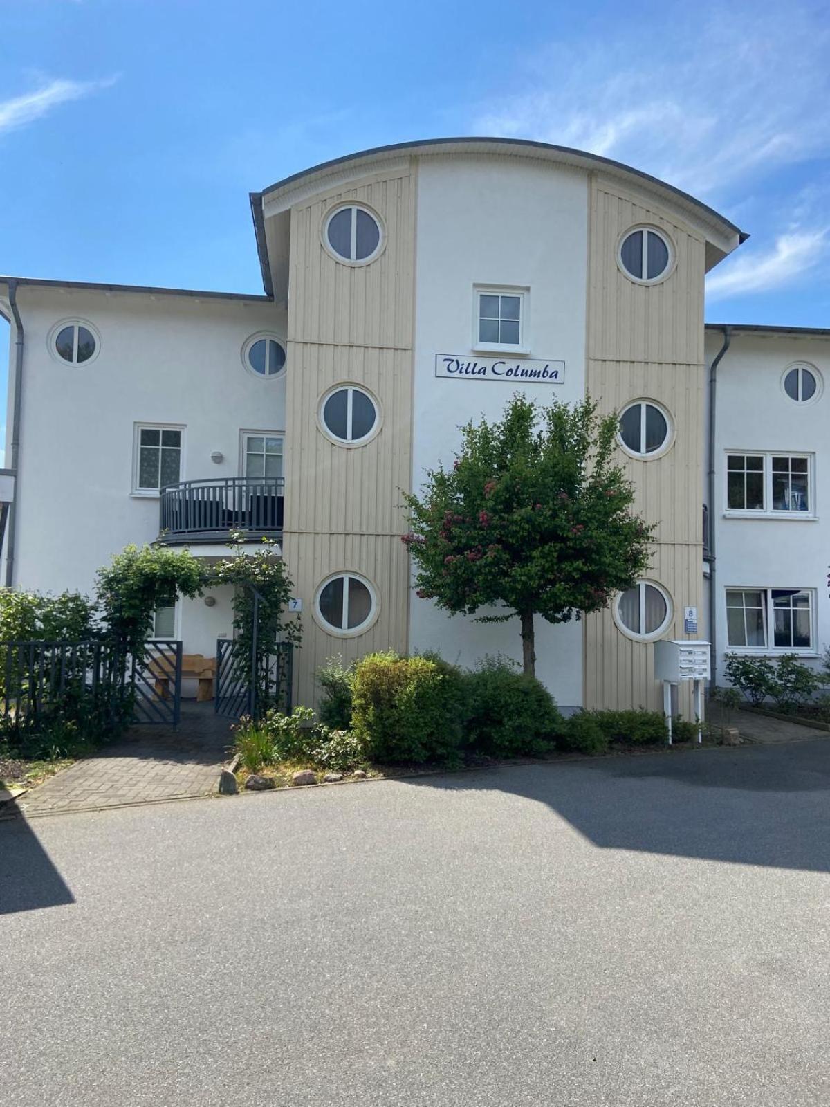 Ferienappartement mit Seeblick in der Villa Columba Sellin  Exterior foto